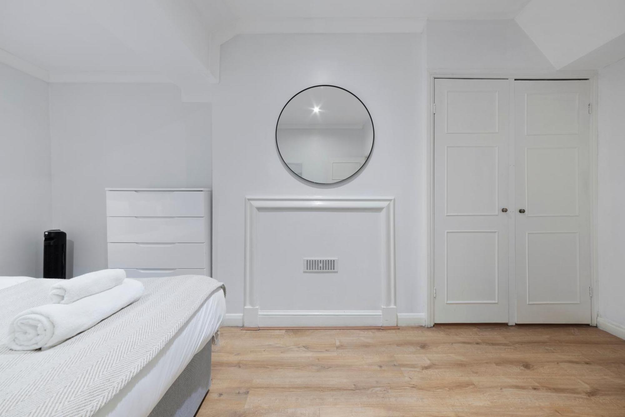 2 Bed Piccadilly Apartment 4 Londyn Zewnętrze zdjęcie