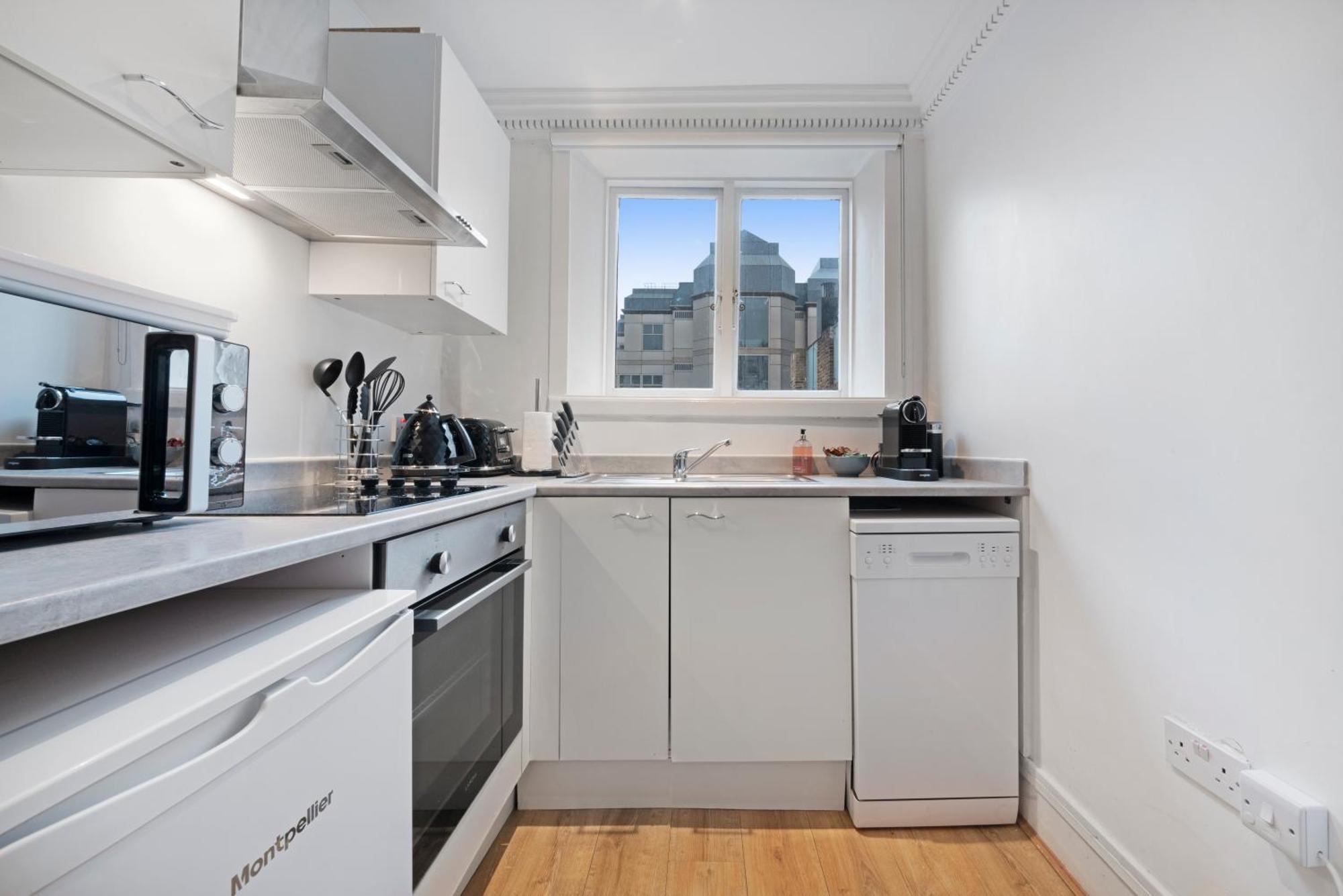 2 Bed Piccadilly Apartment 4 Londyn Zewnętrze zdjęcie