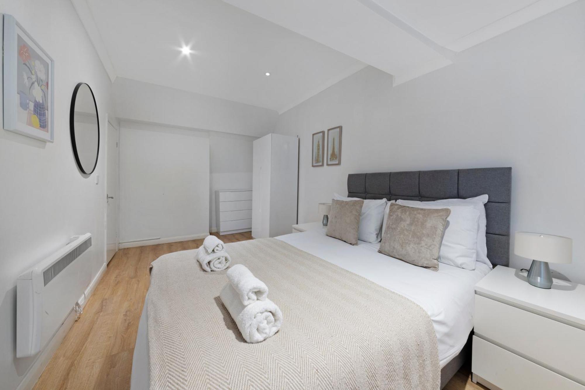 2 Bed Piccadilly Apartment 4 Londyn Zewnętrze zdjęcie